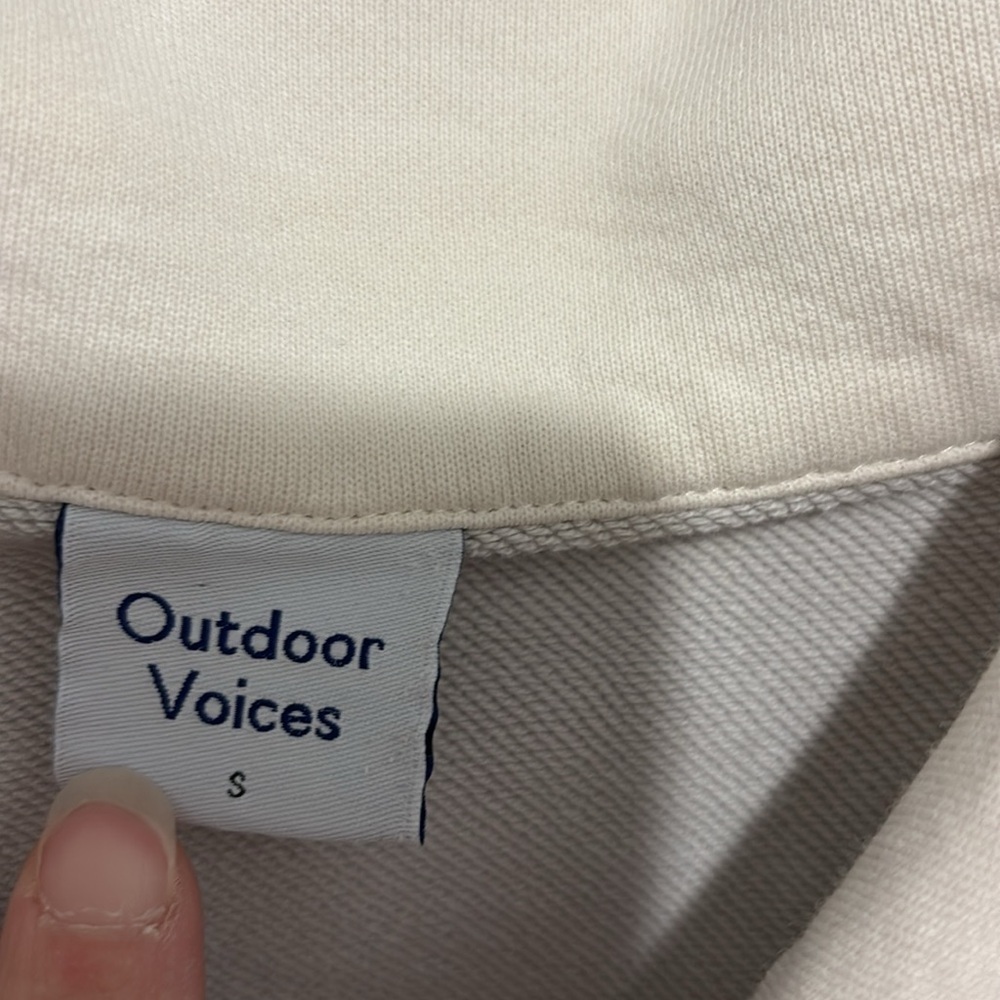 Outdoor Voices cropped sweatshirt - Picture 3 of 5